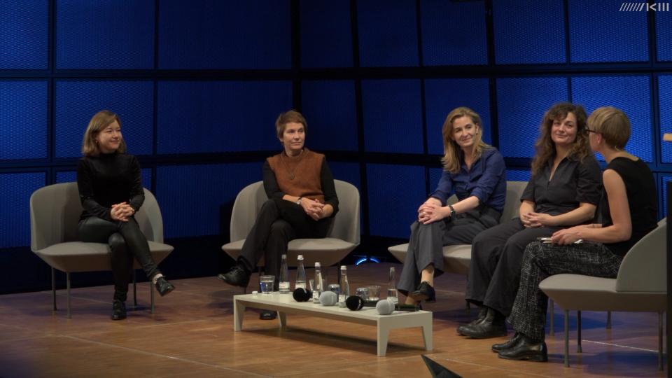 Panel mit Sabina Zwei, Jessica Hessen, Margit Rosen, Sabine Faller und Eva Wolfgange
